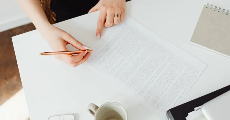 découvrez notre avis complet sur moroccanoil, ses produits emblématiques, leurs bienfaits pour les cheveux, et pourquoi ils sont appréciés dans le monde de la beauté.