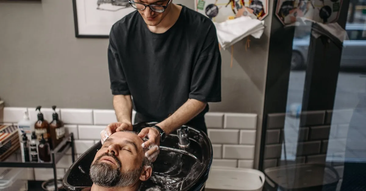 conseils essentiels pour la coloration des cheveux chez les hommes : guide pratique pour choisir la bonne teinte et entretenir votre coloration.