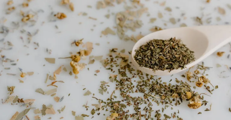 découvrez des remèdes efficaces pour soulager la respiration sifflante et améliorer votre confort respiratoire rapidement.