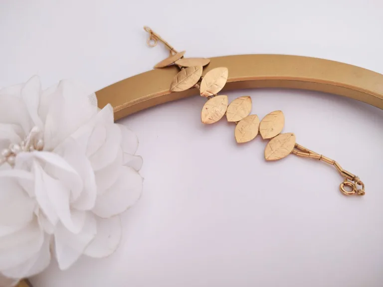 Bracelet fleur en argent, or ou fantaisie