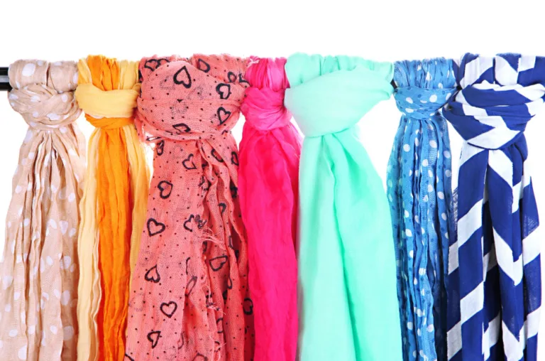 acheter des foulards de créateur