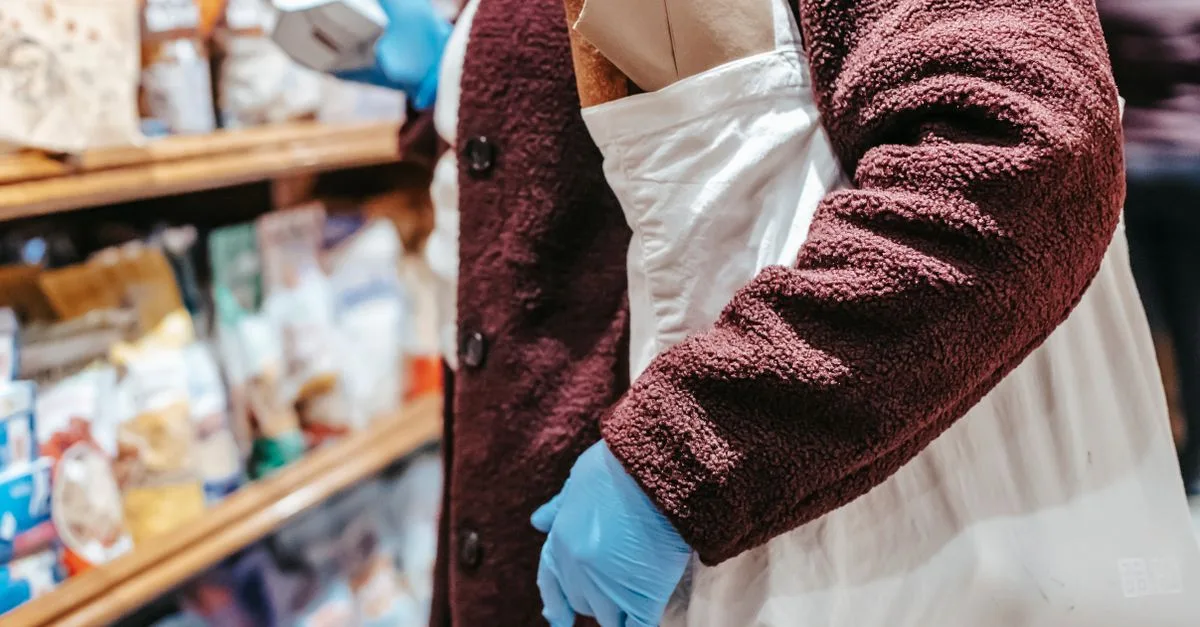 découvrez les critères essentiels pour choisir le sac idéal : taille, matériau, style et fonctionnalité pour répondre à tous vos besoins.