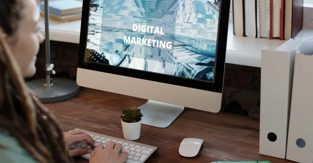 découvrez les stratégies et outils essentiels du marketing digital pour booster la visibilité en ligne, attirer plus de clients et maximiser votre croissance.