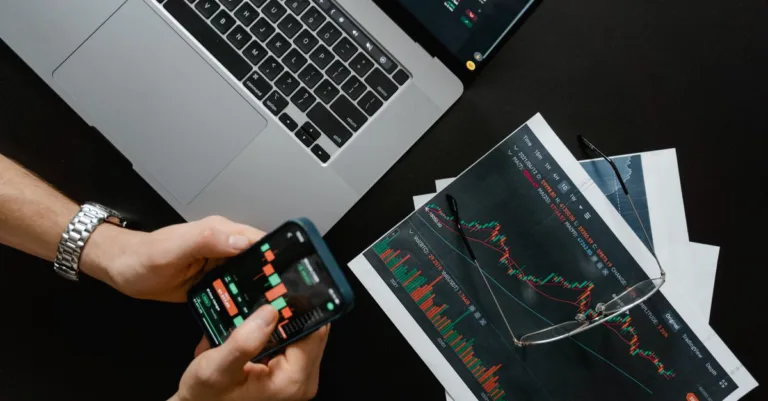 découvrez les stratégies efficaces de marketing digital pour augmenter votre visibilité en ligne, attirer plus de clients et booster vos ventes grâce aux outils numériques.