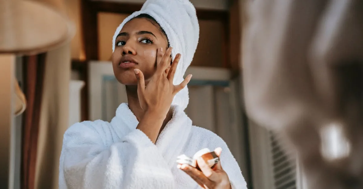 découvrez des conseils et des produits adaptés pour prendre soin des peaux sensibles et apaiser les irritations.
