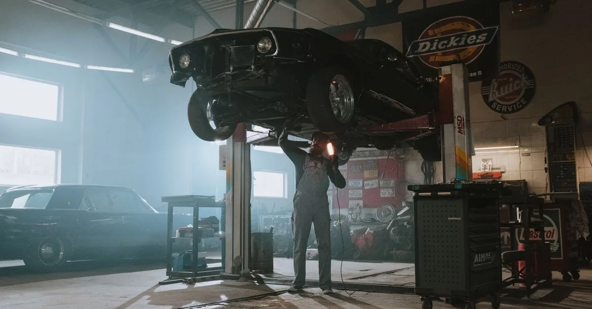 expertise en restauration et maintenance de véhicules pour préserver leur performance et leur esthétique.