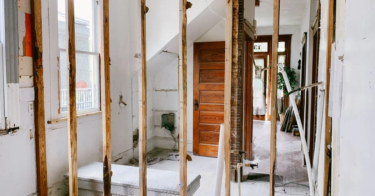 découvrez nos services de rénovation de maison pour transformer votre espace de vie avec qualité et expertise. donnez une nouvelle vie à votre intérieur dès aujourd'hui !