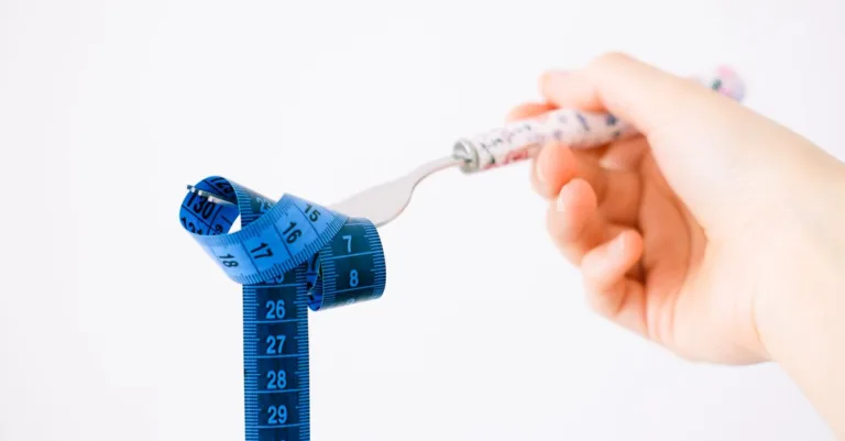 découvrez le régime militaire, un programme alimentaire court et efficace conçu pour perdre du poids rapidement grâce à des repas simples et équilibrés.